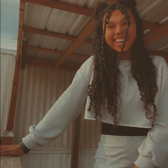 Meet your Posher, Brynn - Picture 2 of 15